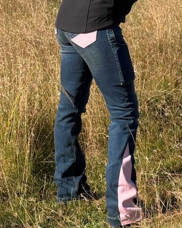 Cowgirl Crush Original Performance Jeans in Pink