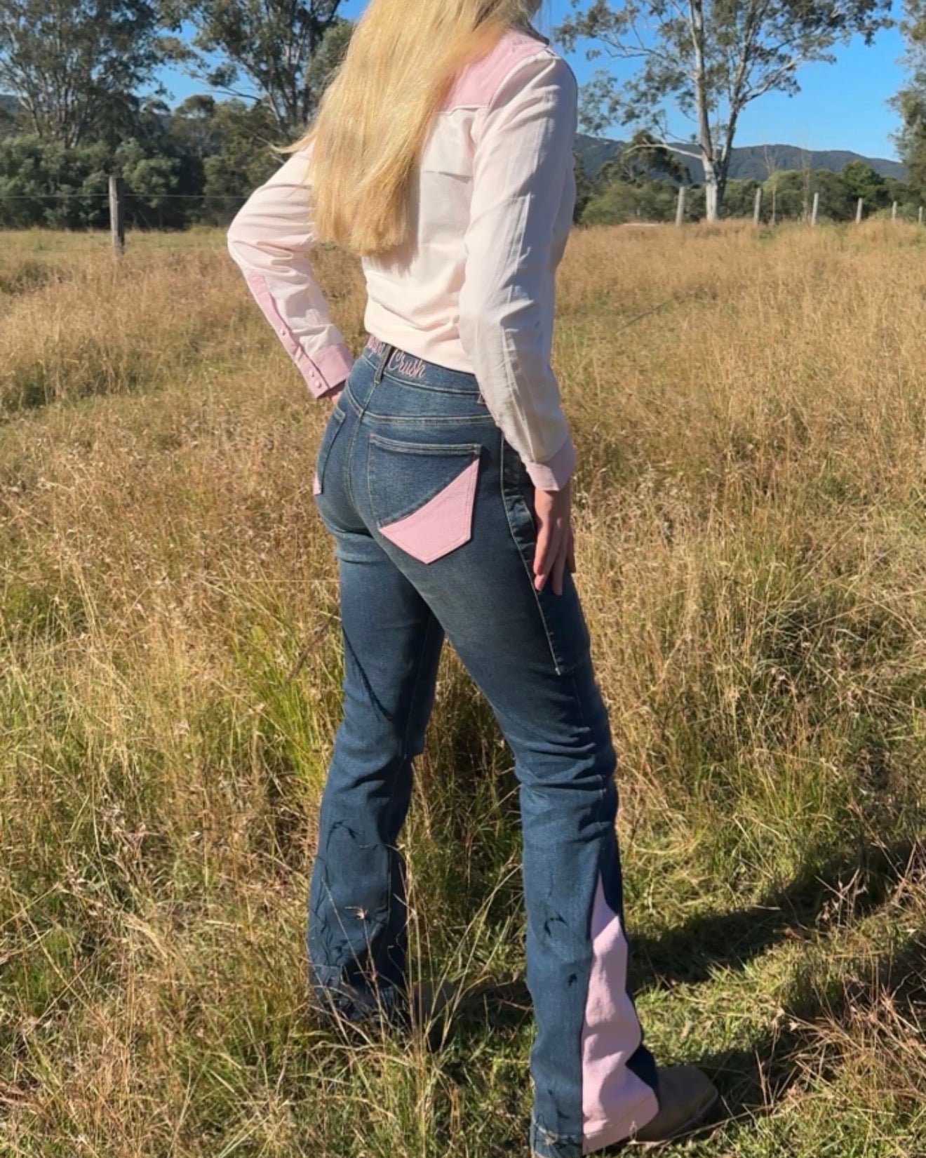 Cowgirl Crush Original Performance Jeans in Pink